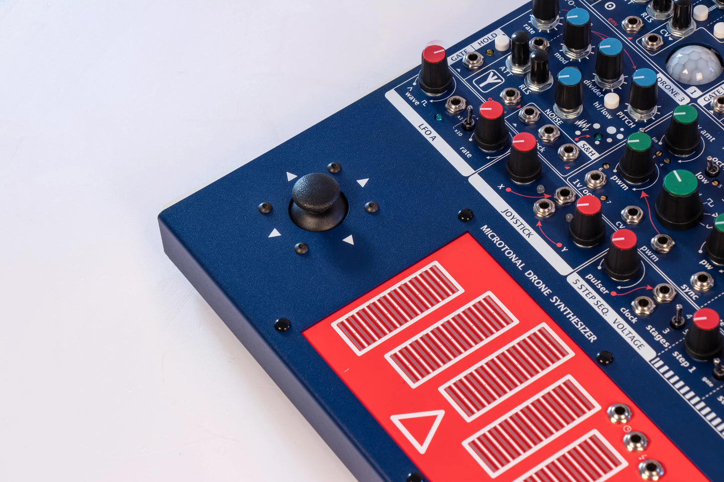 Elta Music SOLAR 42N MK3 - Analogue Microtonal Ambient Drone Machine