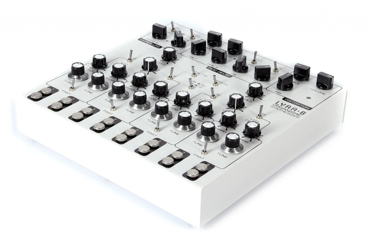 SOMA Laboratory Lyra-8 Organismic Analogue Drone Synth