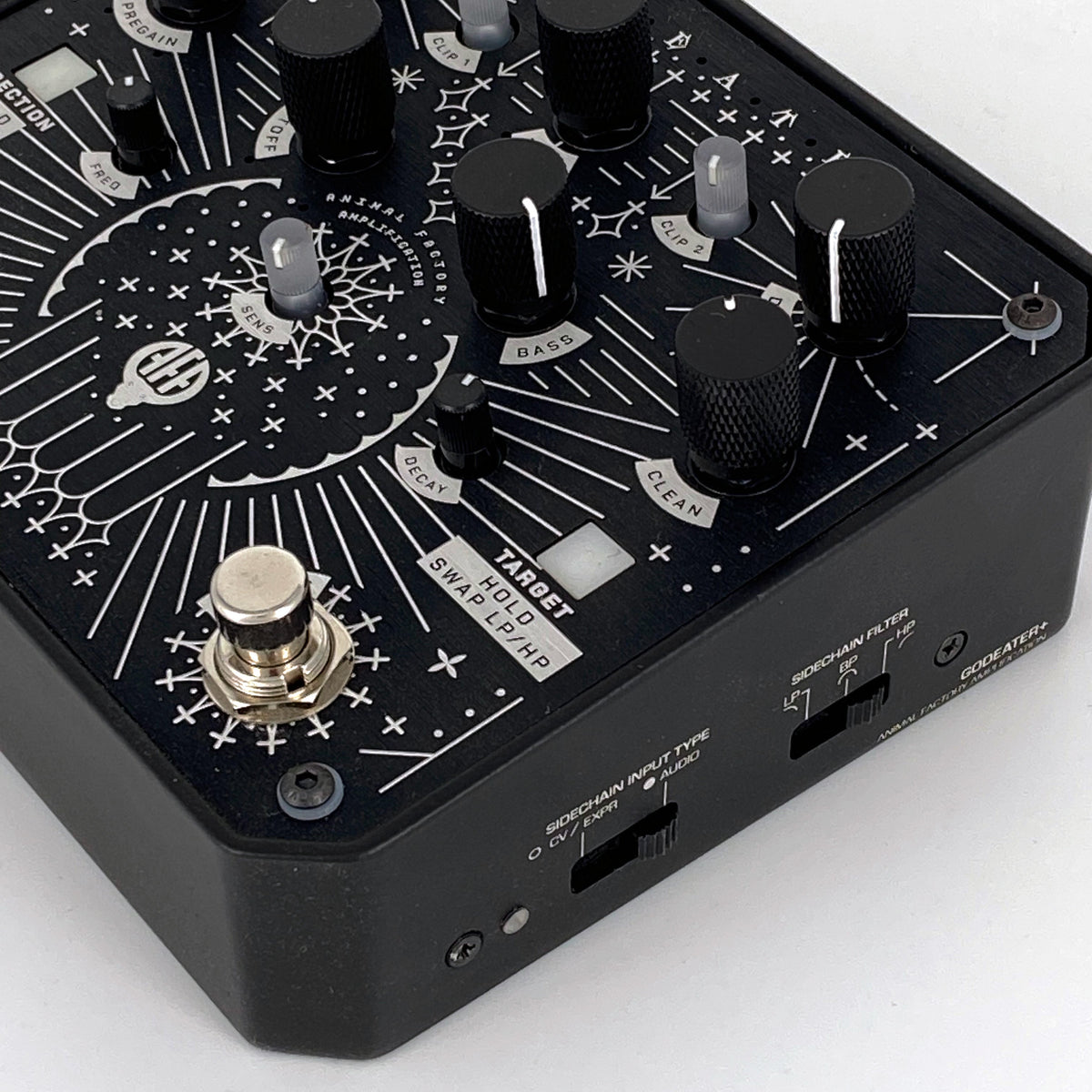 Animal Factory Godeater+ Dynamic Bass Distortion Pedal - View 3
