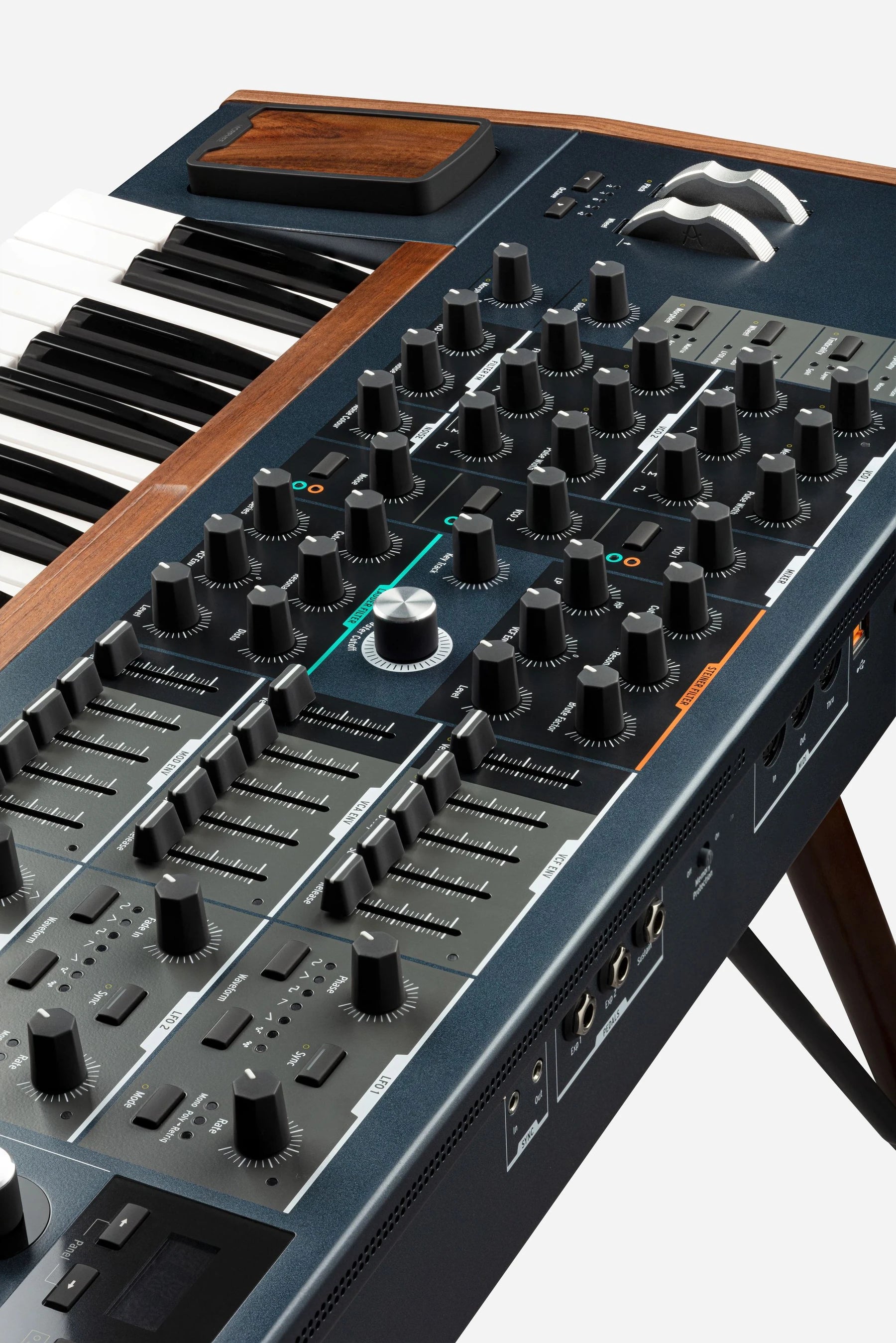 Arturia PolyBrute Glamour Shot 1