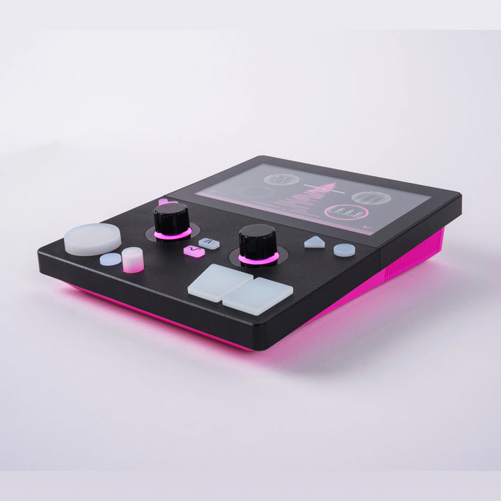 Love Synthesizers First Love | 4-Part Multitimbral Polyphonic FM Synthesizer